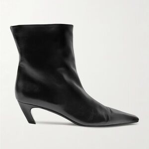 SOLD NIB KHAITE Arizona Black Leather Ankle Boots 50mm 37.5 7.5 $990 SOLD OUT